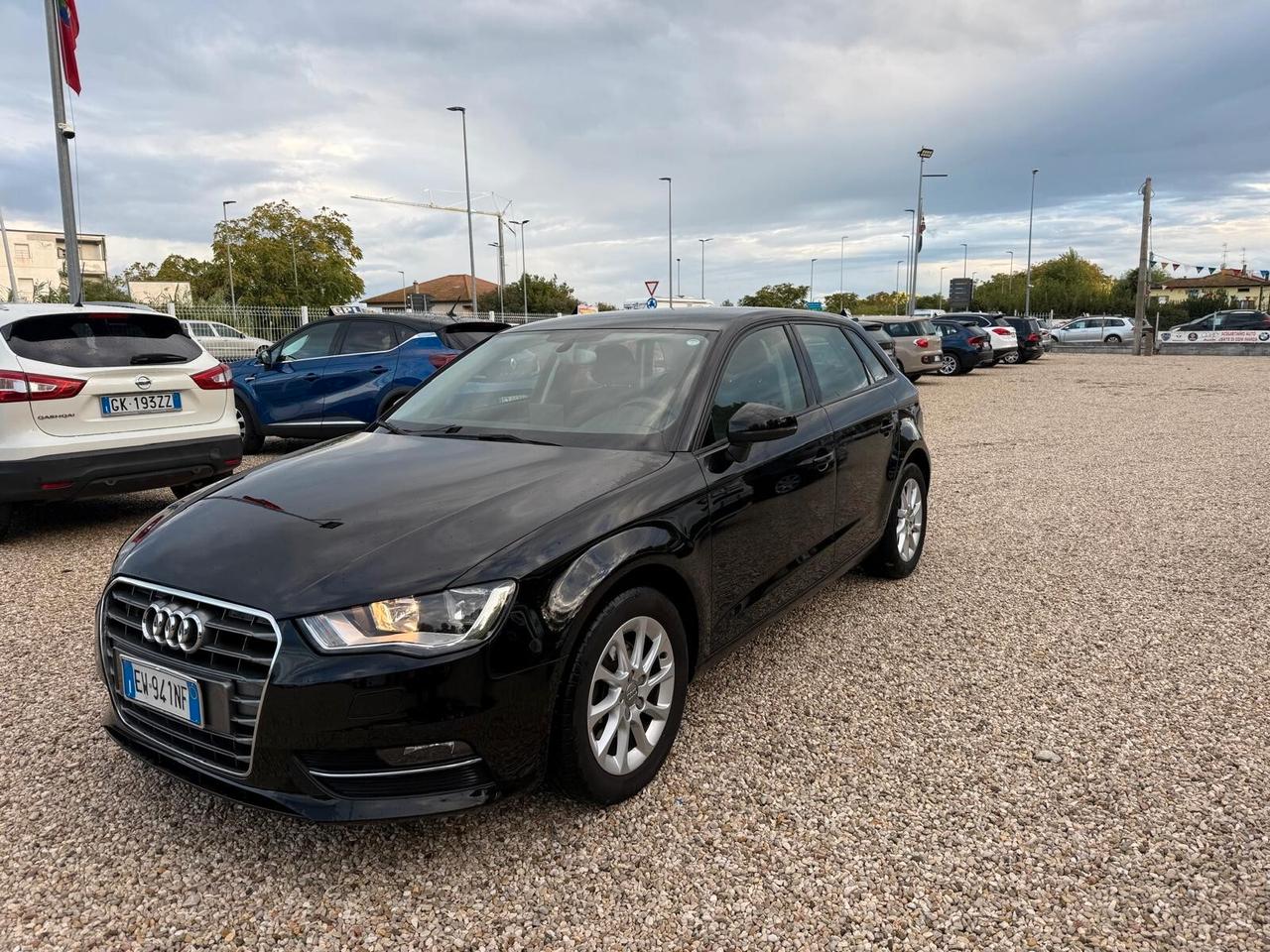 Audi A3 SPB 1.6 TDI clean diesel Ambiente