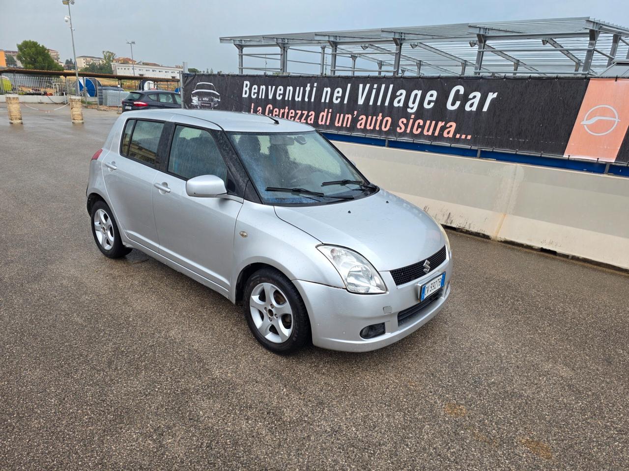 Suzuki Swift 1.3 DDiS 5p. GLX