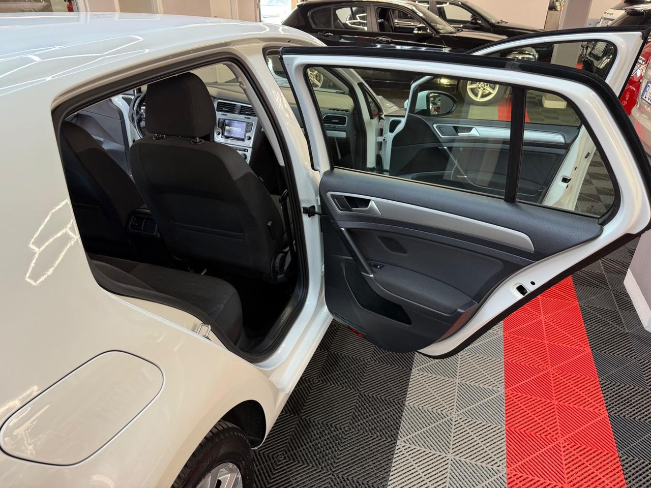 Volkswagen Golf 1.6 TDI DSG - FABIANOAUTO