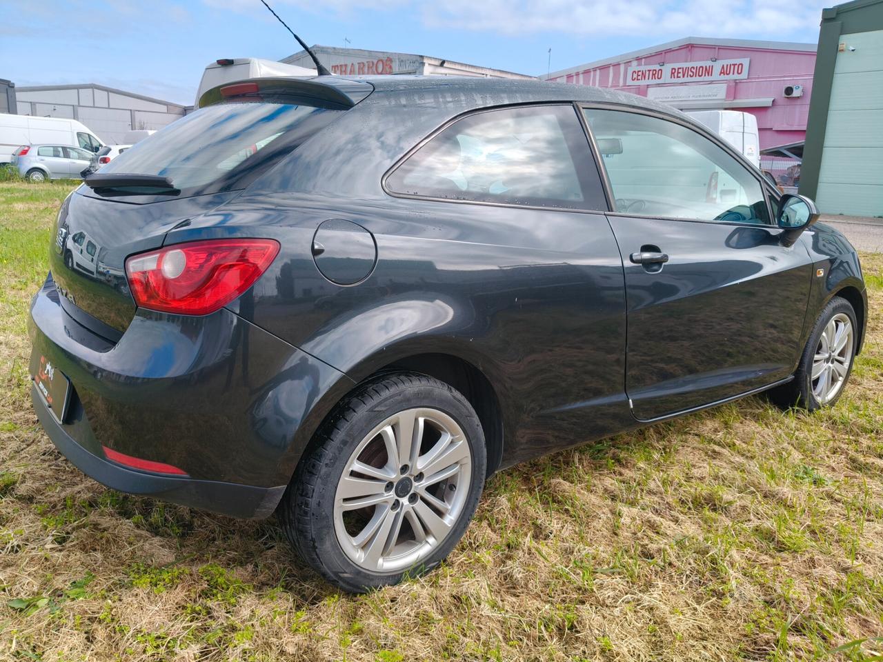 Seat Ibiza ST 1.2 70cv con garanzia