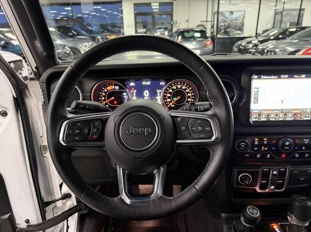 Jeep Wrangler WrangIer Unlimited Unlimited 2.2 Sahara Auto