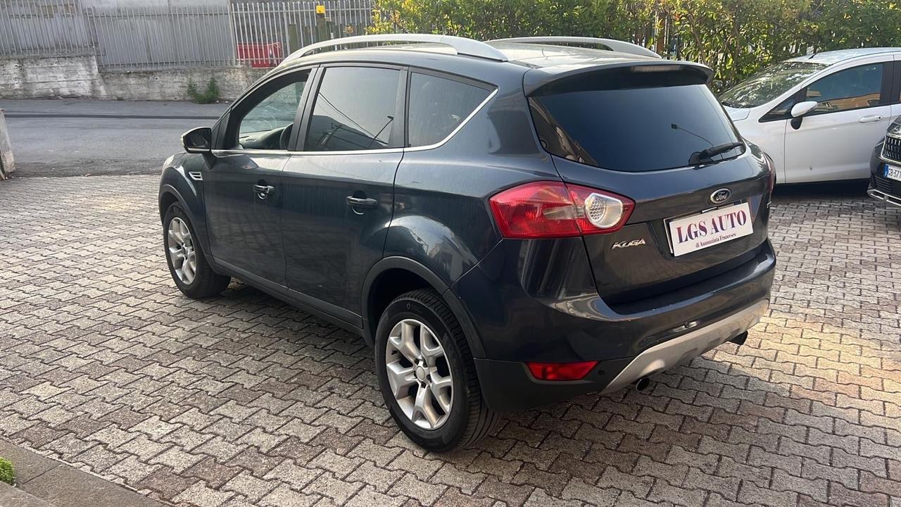 Ford Kuga Kuga+ 2.0 TDCi 136 CV 2WD DPF
