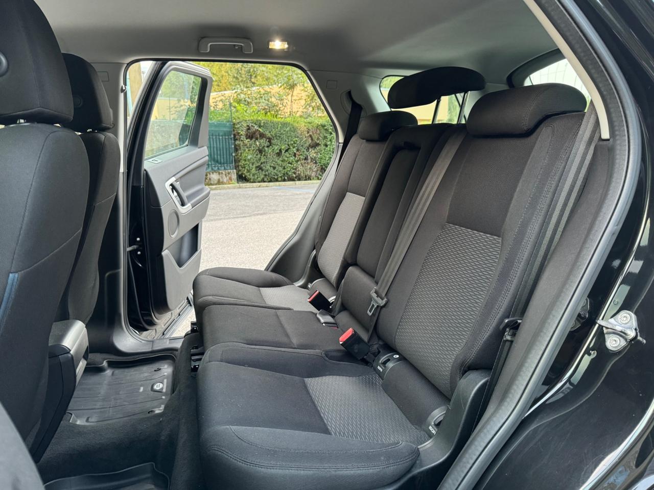 Land Rover Discovery 2.0 TD4