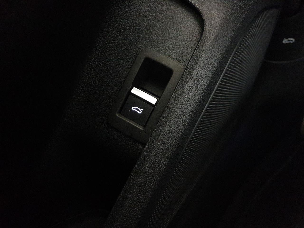 Sportback 40TDI 204CV quattro Str S line Edition