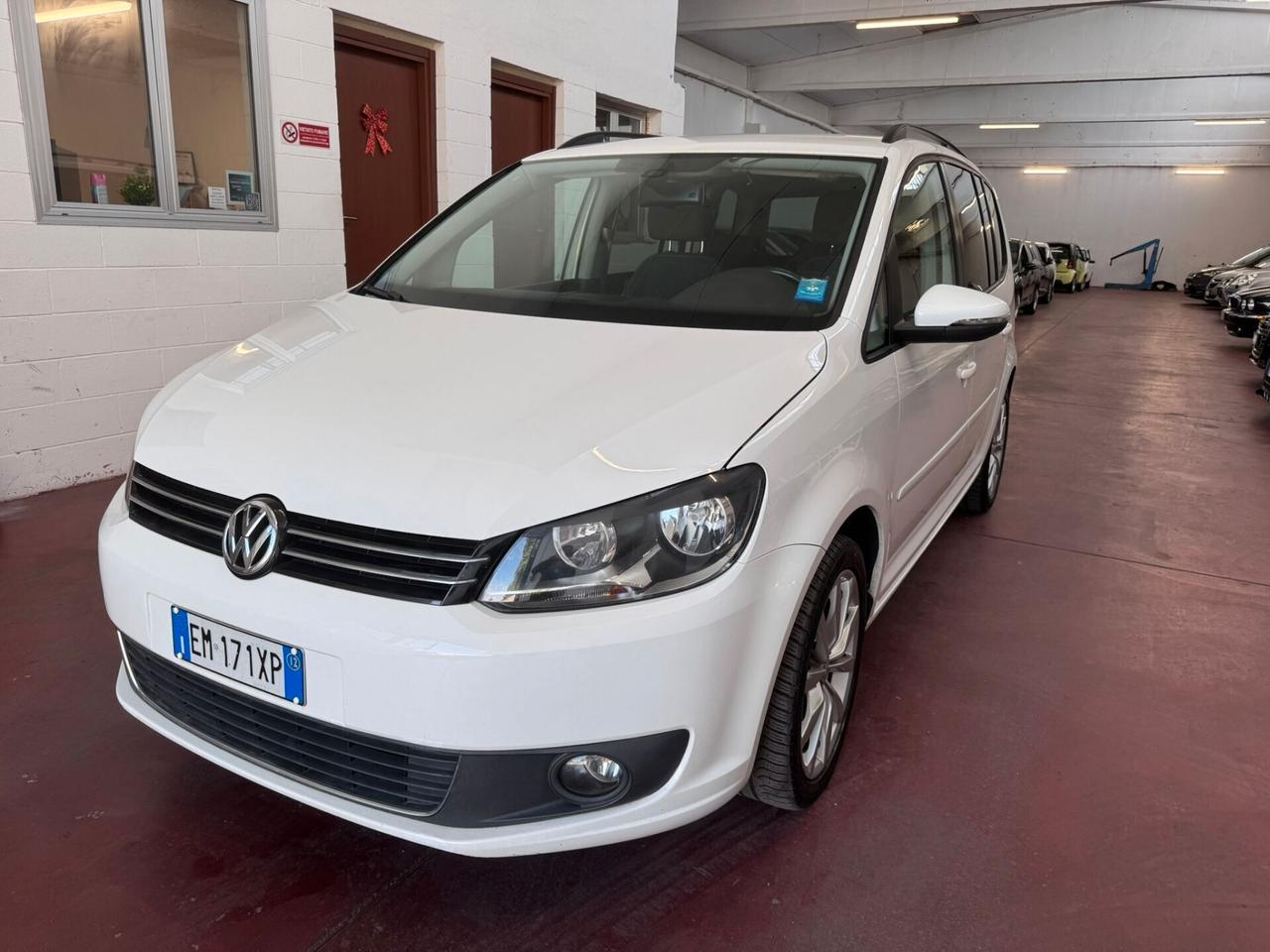 Volkswagen Touran 1.6 7 POSTI AUTOMATICA TDI DSG Comfortline neopat