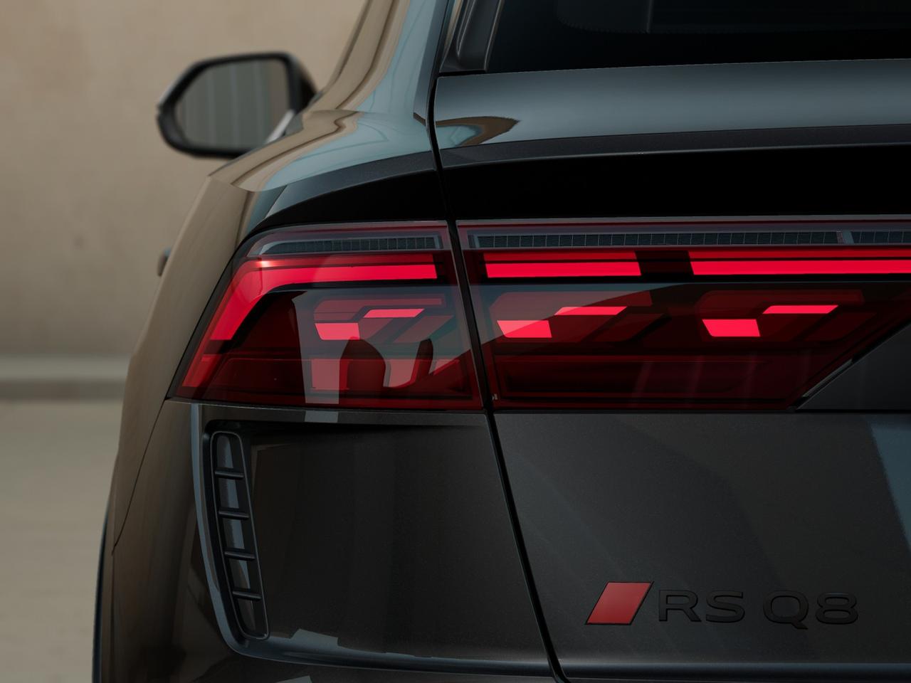 Audi RSQ8 rs 4.0 mhev 48v 600cv tiptronic
