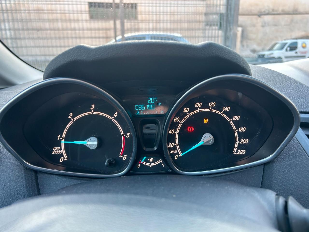 Ford Fiesta 1.5 TDCi 75CV 5P 96.000Km