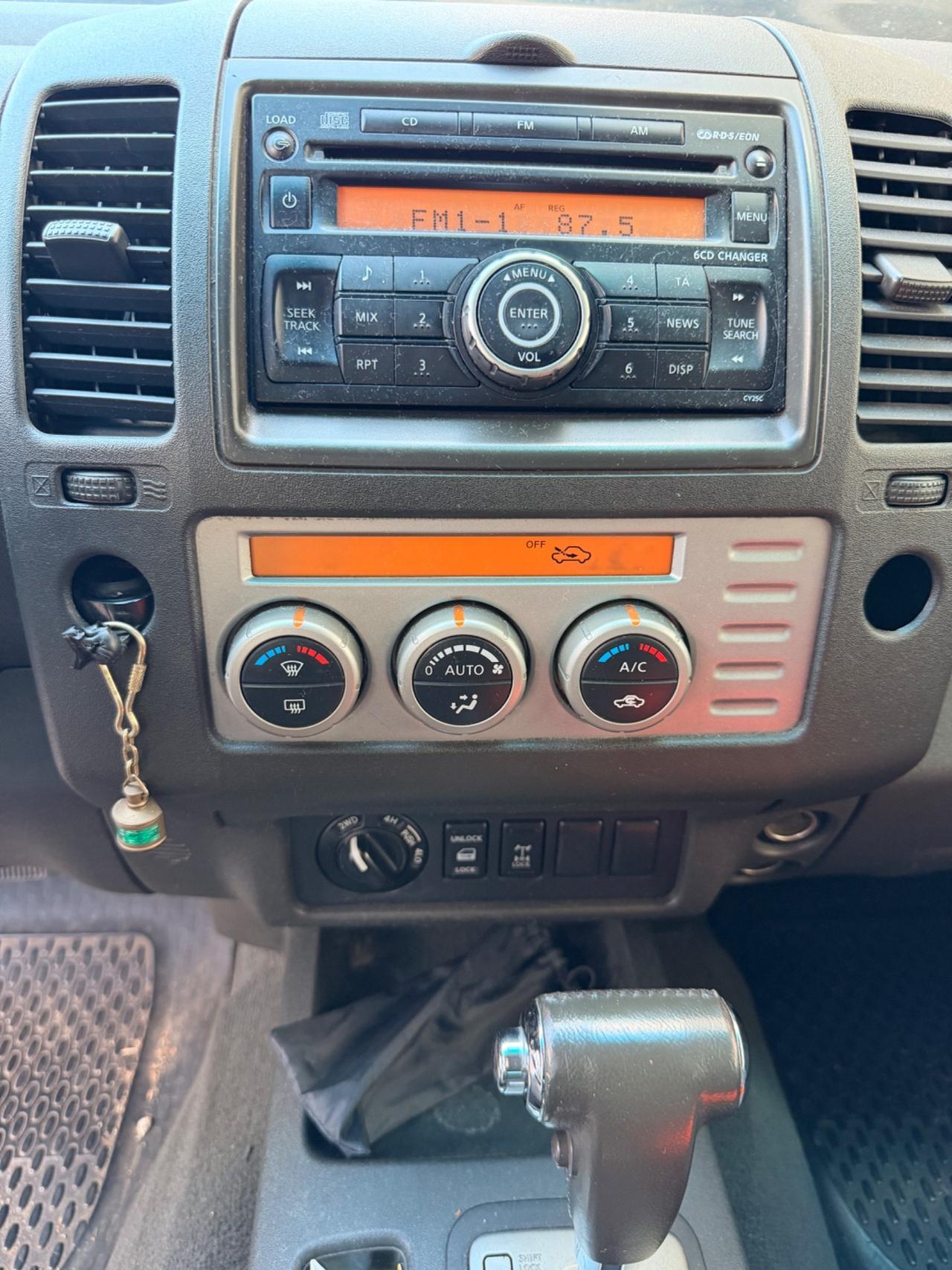 Nissan Navara 2.5 dCi 4 porte Double Cab SE