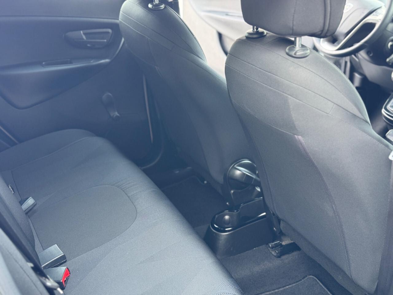 Lancia Ypsilon 1.2 Platinum ecochic Gpl 69cv my18