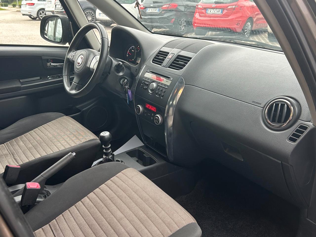 Fiat Sedici 4x4 2.0 MJT 16V DPF Emotion