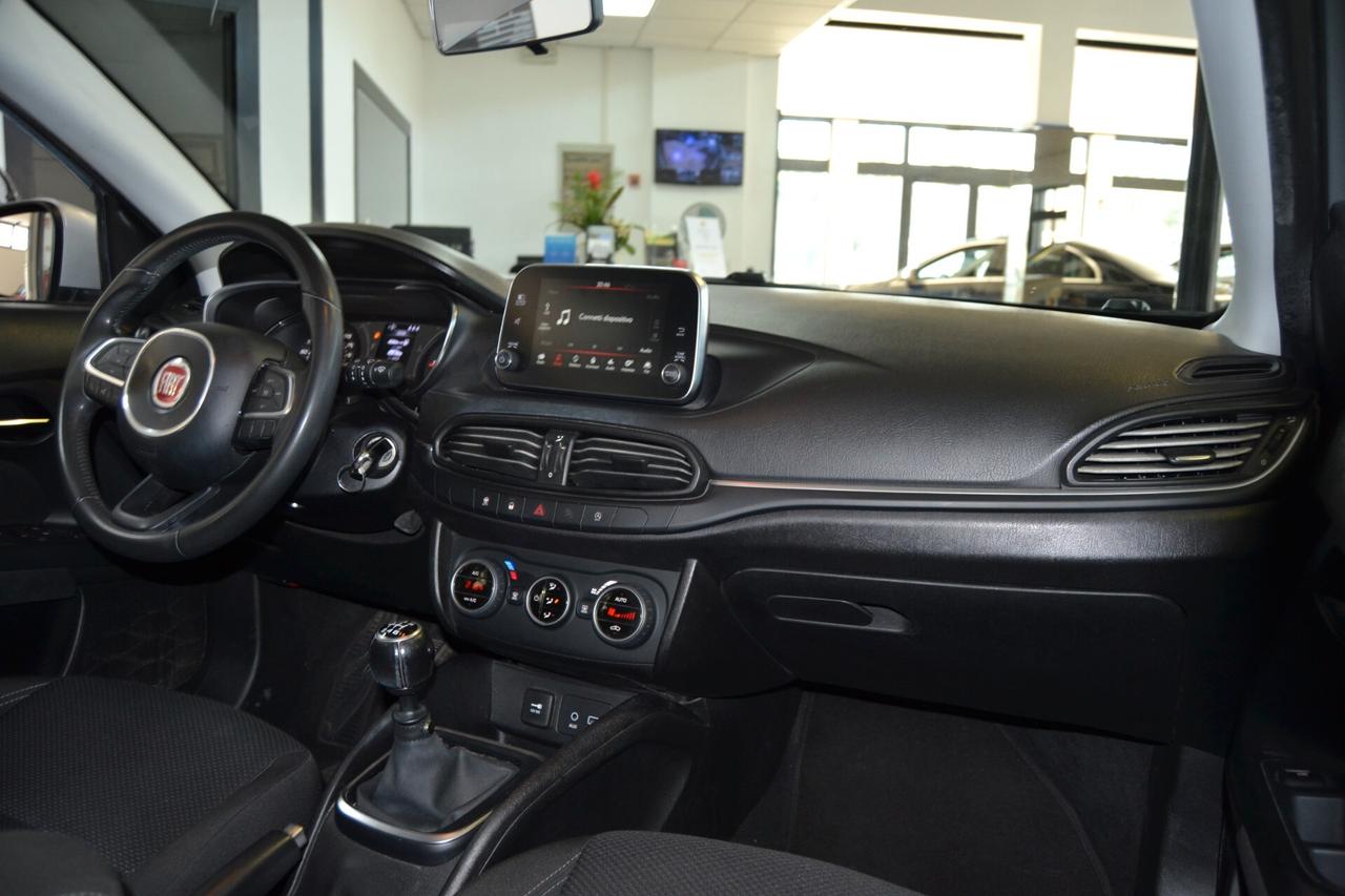 Fiat Tipo 1.6 MJT 120CV Lounge UniPro/Cruise/KMDOC
