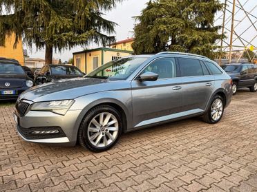 Skoda Superb 2.0 TDI EVO 150 CV DSG Wagon SportLine
