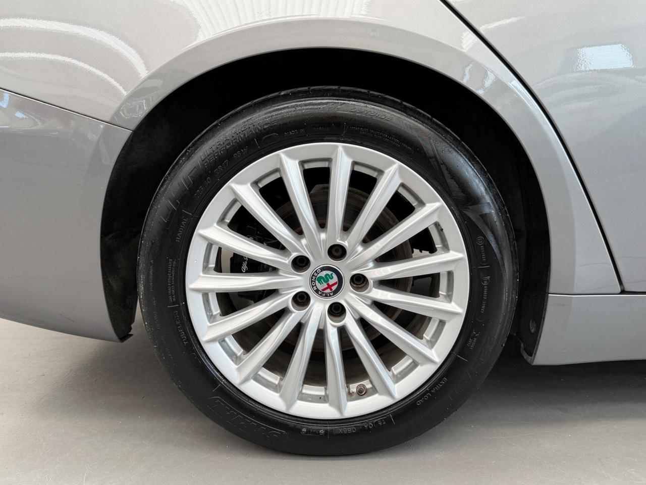 Alfa Romeo Giulia 2.2 Turbodiesel 150 CV