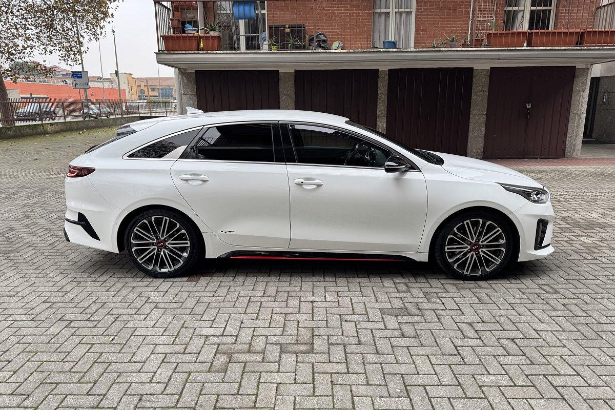 KIA ProCeed 1.6 T-GDI GT