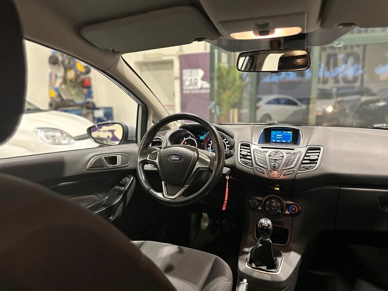 Ford Fiesta 1.5 TDCi 75CV 5 porte