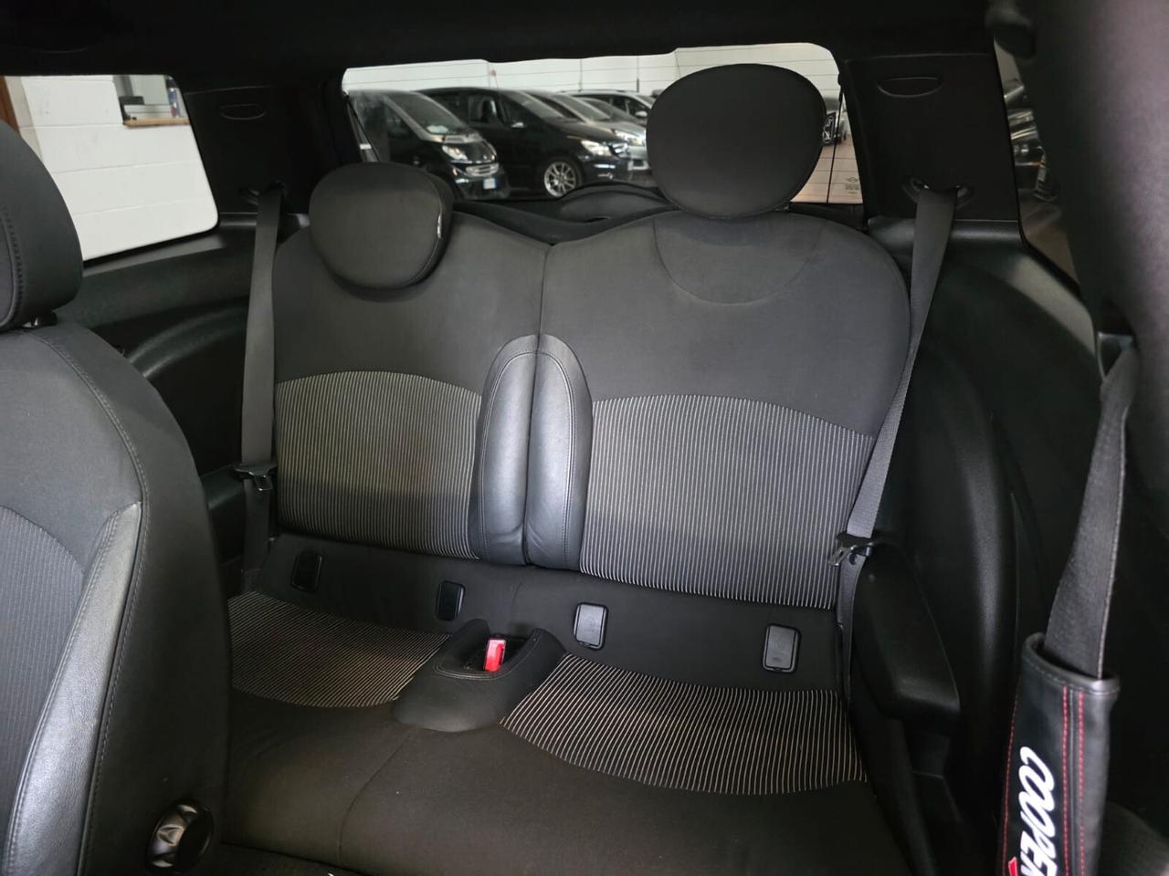 Mini Cooper 1.6 16V S Chili allestimento JHON COOPER WORKS TETTO PANORAMICO