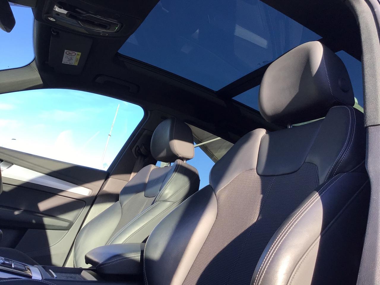 Audi Q5 40 TDI 204 CV Quattro Identity Black