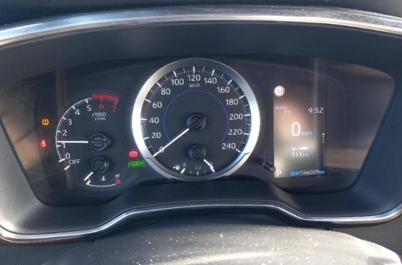 Toyota Corolla Touring Sports 1.8 Hybrid Business Tech