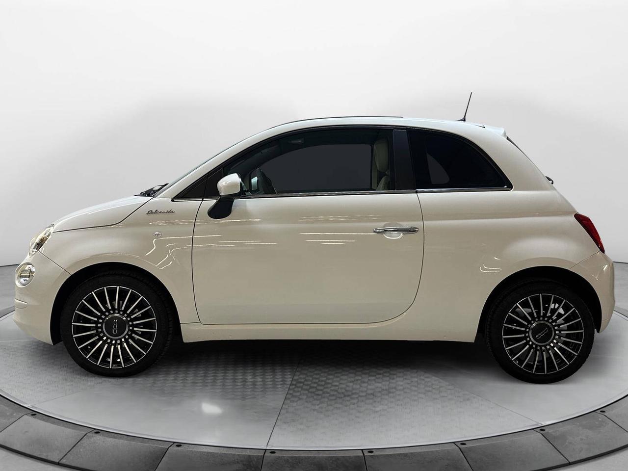Fiat 500 1.0 hybrid Dolcevita 70cv