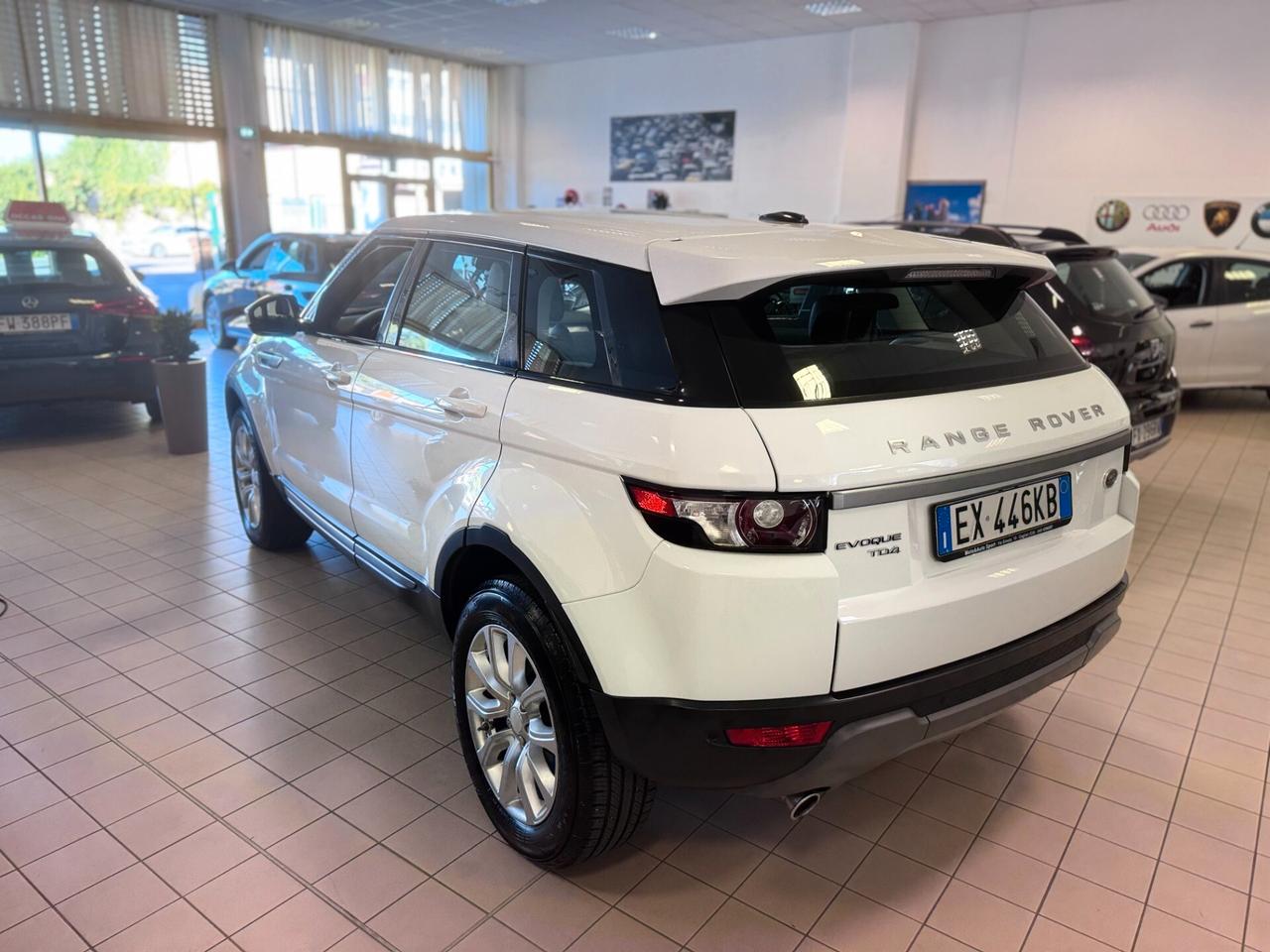 Land Rover Range Evoque 2.2 TD4 5p. Prestige