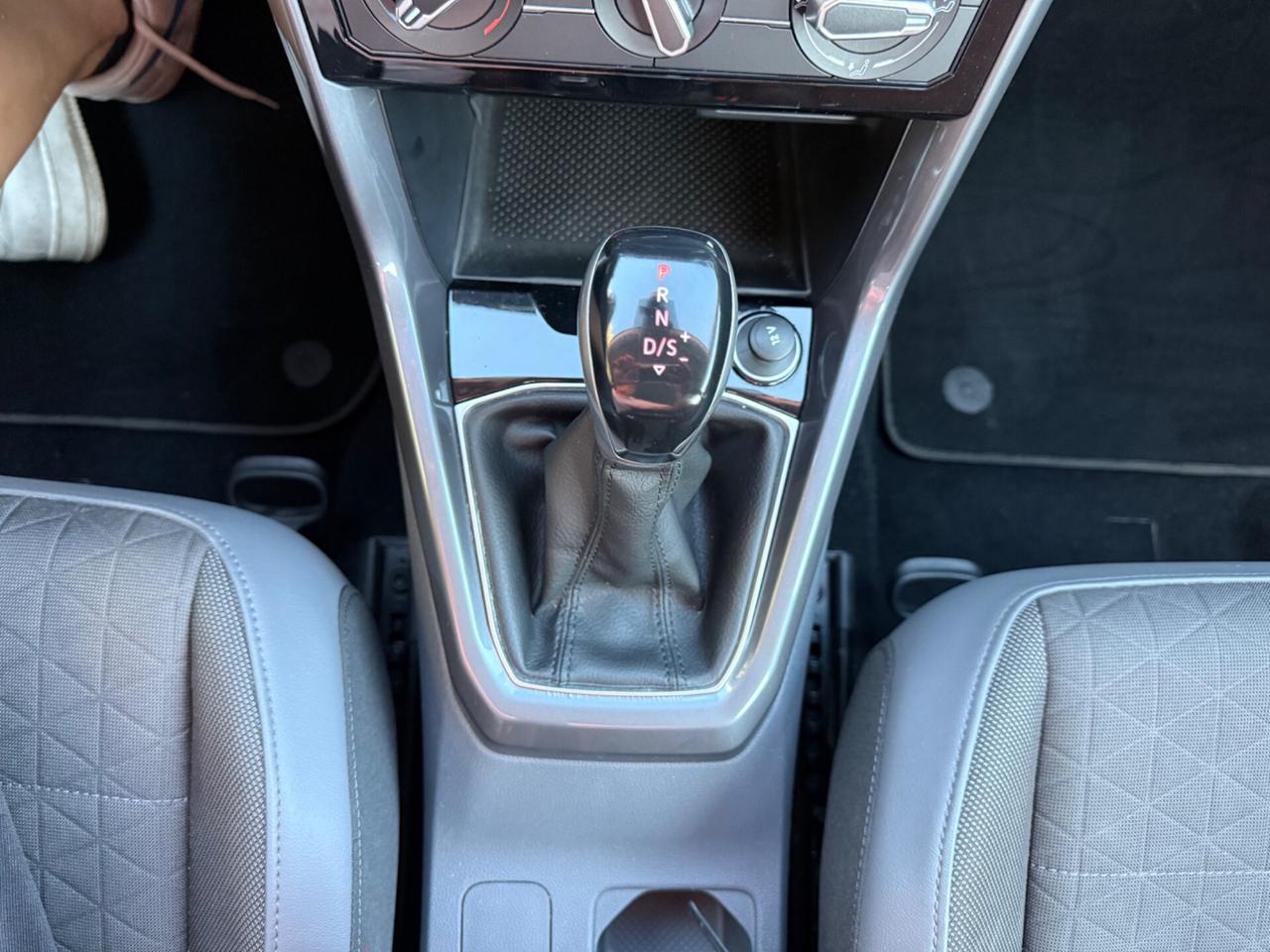 T-Cross 1.6 TDI DSG SCR Advanced 12 Mesi Garanzia