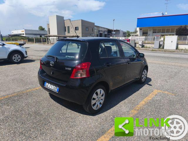 TOYOTA Yaris 1.3 5 porte