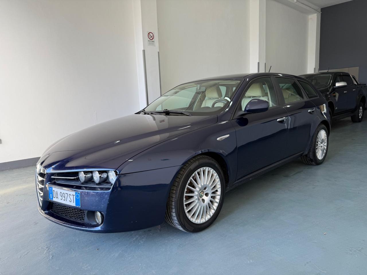 Alfa Romeo 159 1.9 JTDm 16V Exclusive
