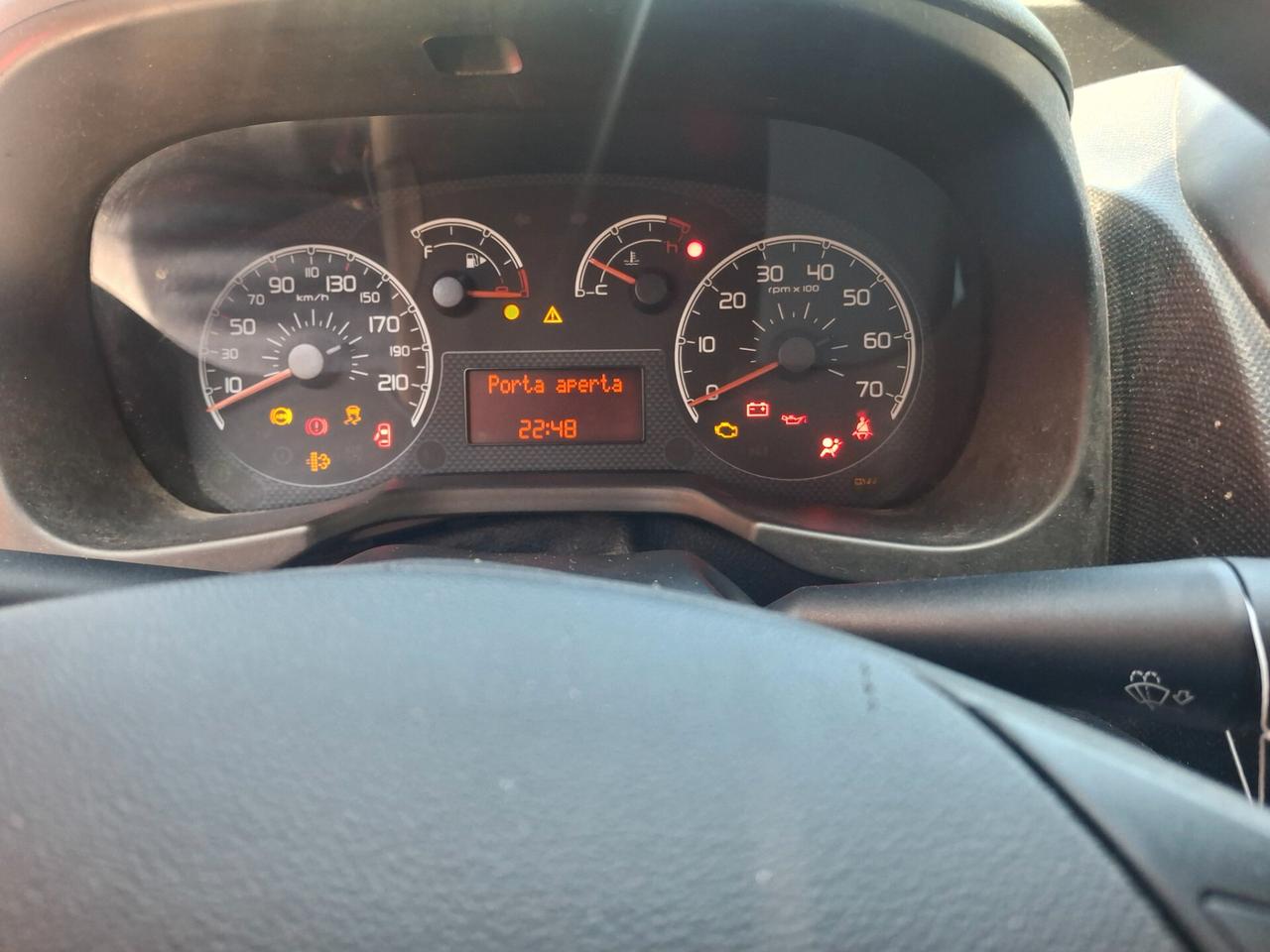 Fiat Fiorino 1.3 MJT 95CV Cargo Adventure adibito officina mobile