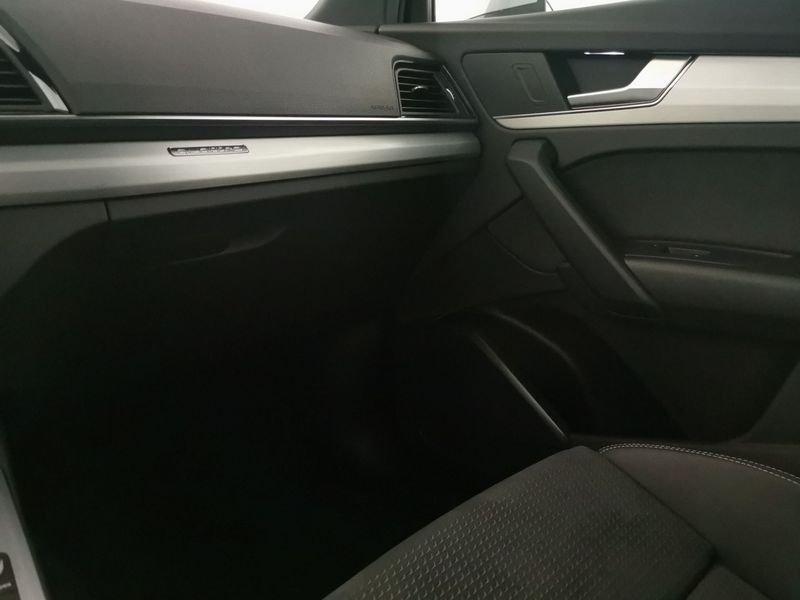 Audi Q5 Sportback 40 2.0 tdi mhev 12V S line quattro s-tronic