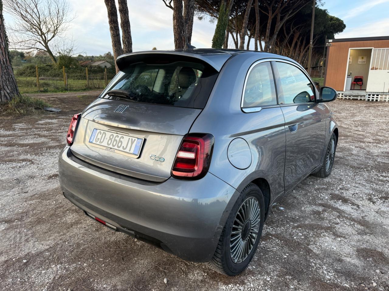 Fiat 500e Berlina 42 kWh