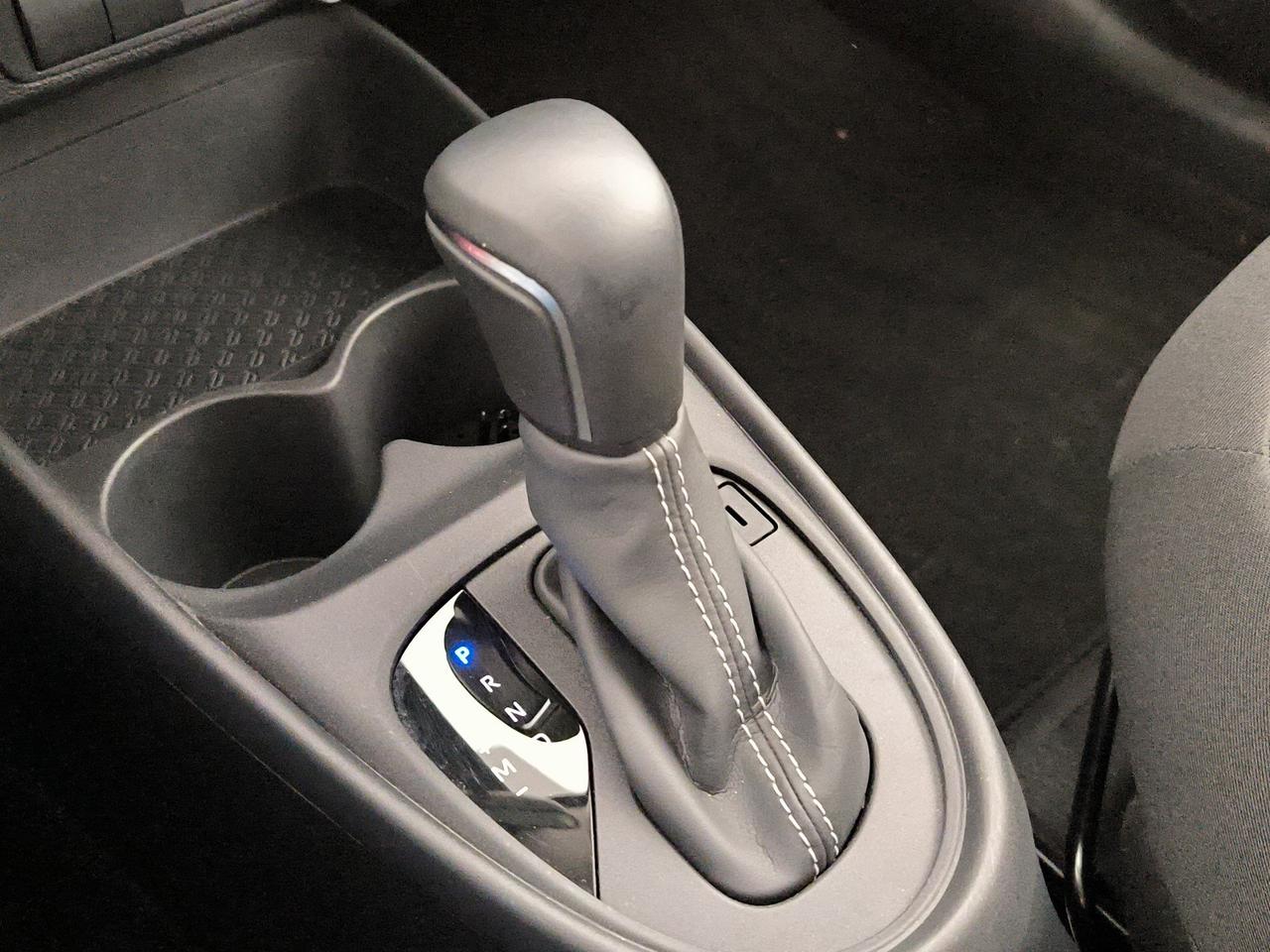 Toyota Aygo x 1.0 active 72cv s-cvt