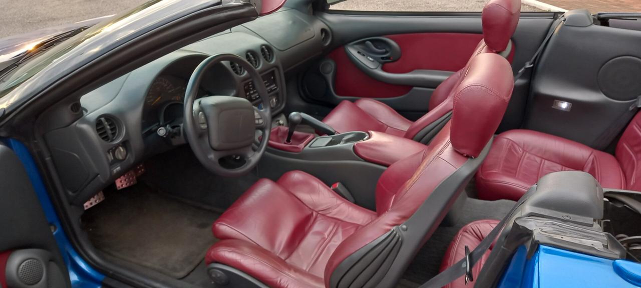 Pontiac Firebird 3.4 V6 Convertible (EU)