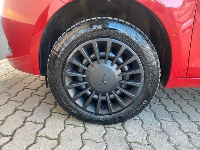 Lancia Ypsilon 0.9 TwinAir Metano