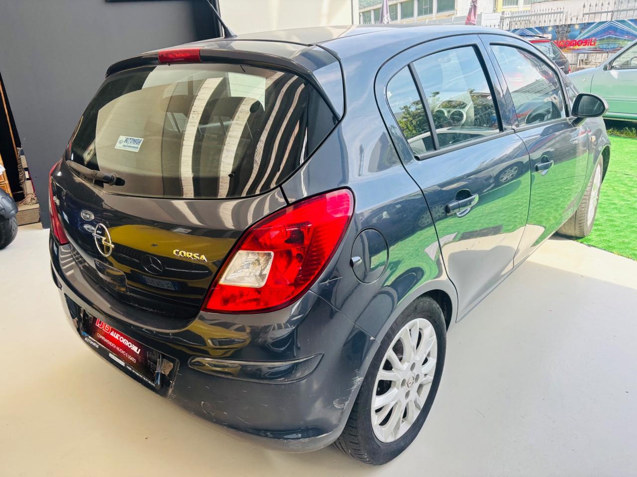Opel Corsa 1.2 5 porte Enjoy
