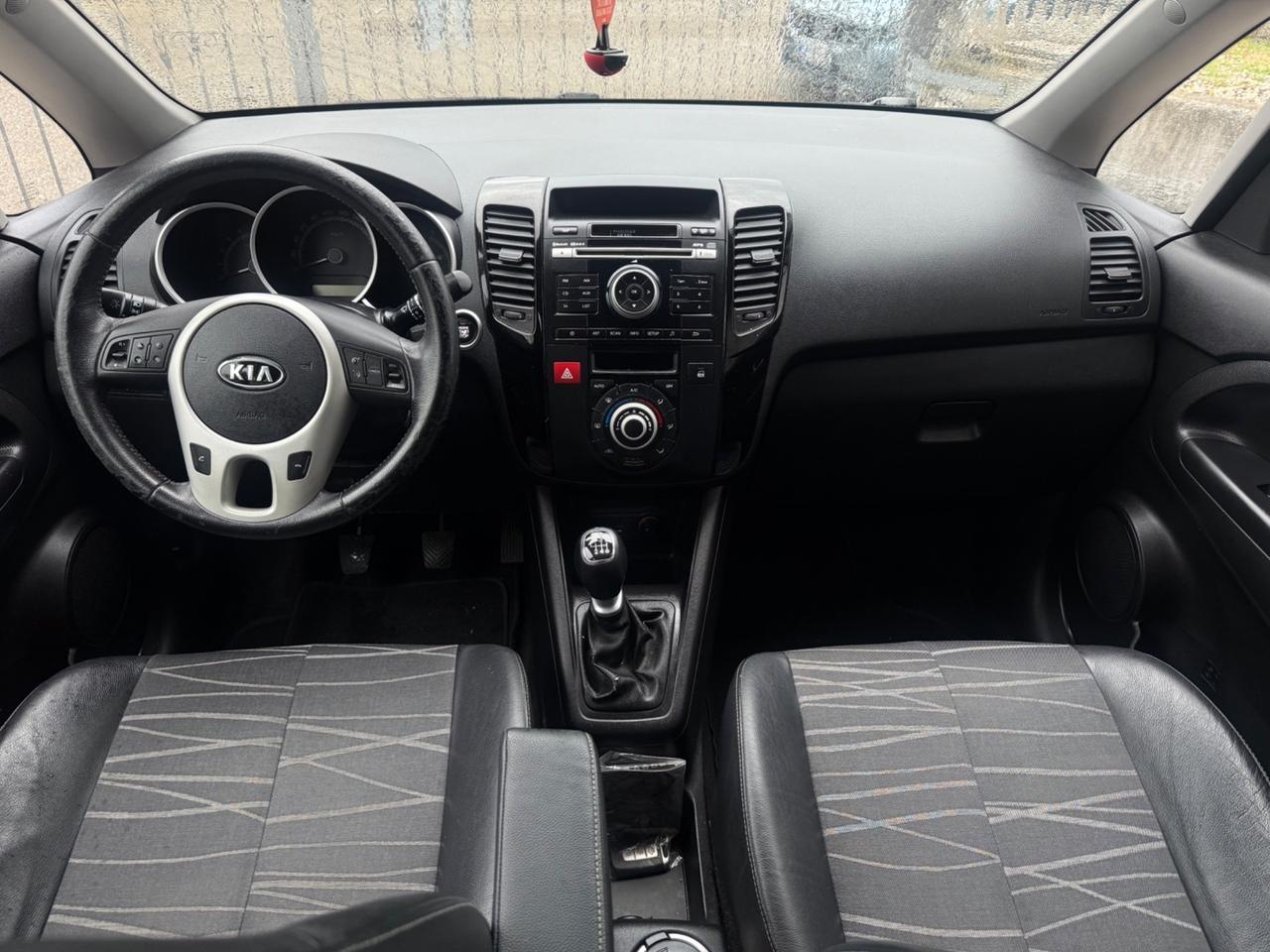 Kia Venga 1.6 CRDi DIESEL FULL OPT POCHI KM NEOPATE