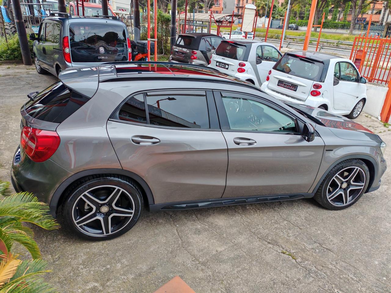 Mercedes GLA 200 AUTOMATIVA 2,0 diesel 07/2015 Cv136