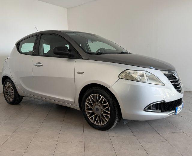 LANCIA Ypsilon 0.9 TwinAir 85 CV 5 porte S&S Silver