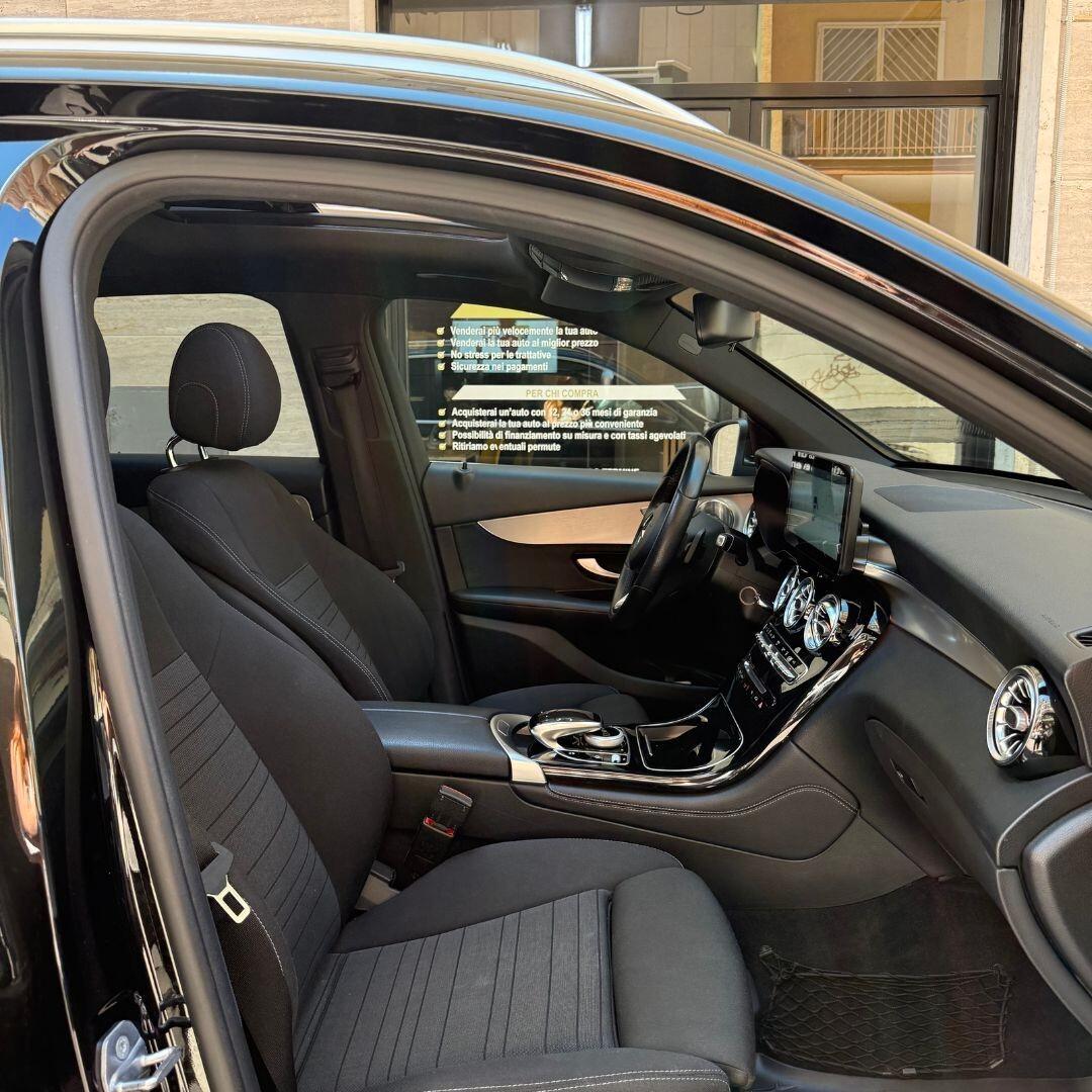 Mercedes GLC 220d 4Matic Sport **FULL**