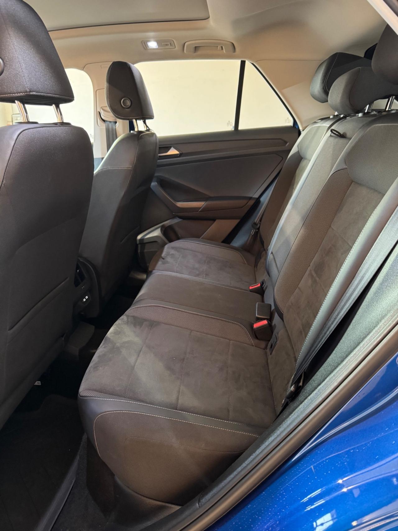 Volkswagen T-Roc 2.0 TDI SCR R-Line