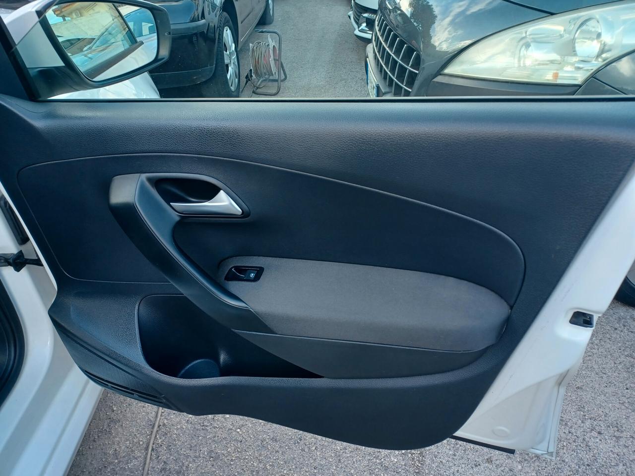 Volkswagen Polo 1.2 5 porte Trendline 2014