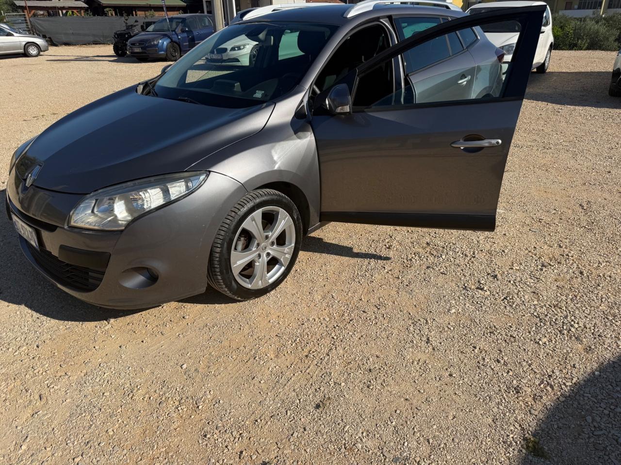 Renault Megane 1.5 dCi 110CV 2.499€