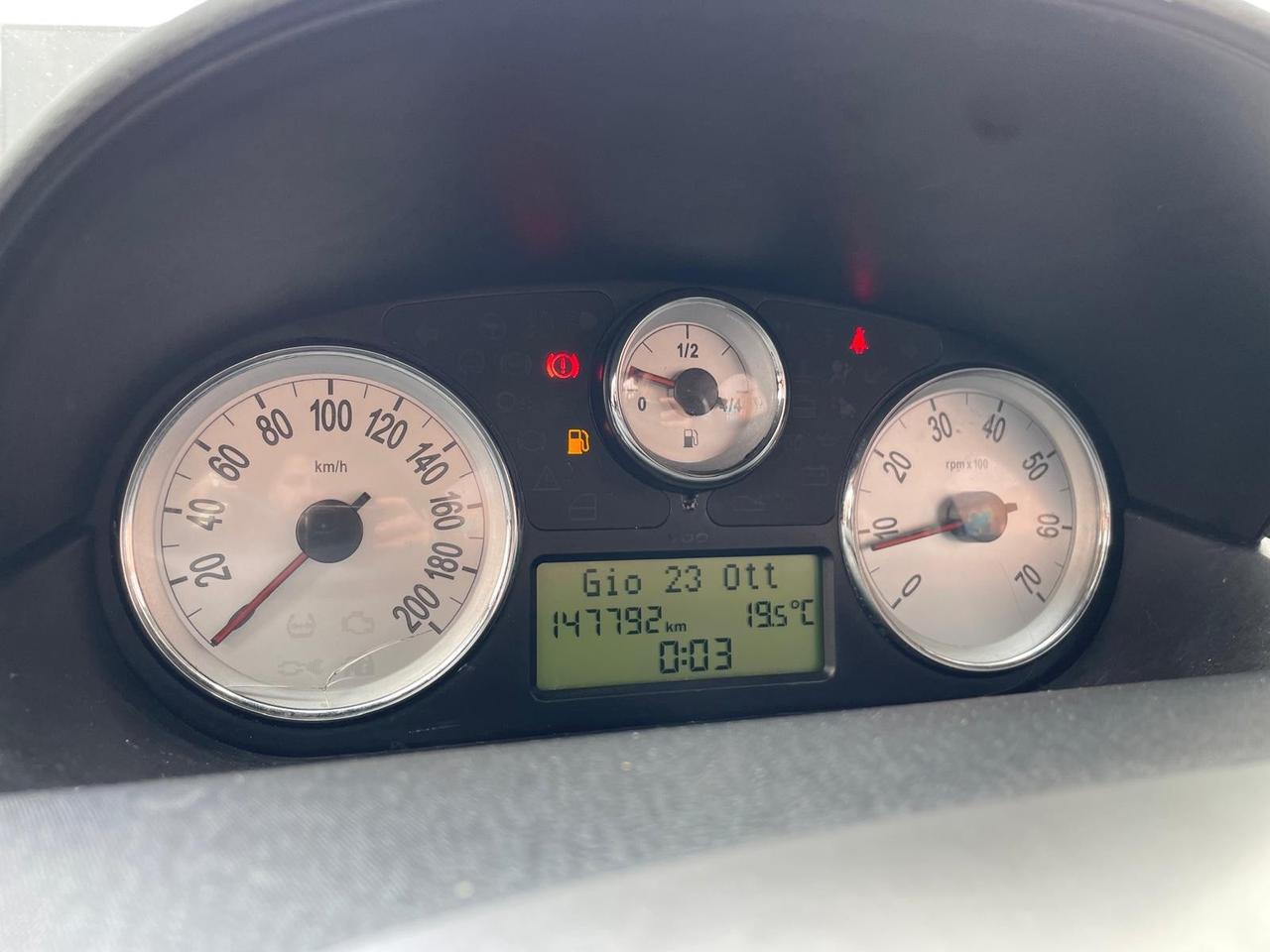 Lancia Ypsilon Restayling 1.2Benz Full Unyca Solo 140milaKM