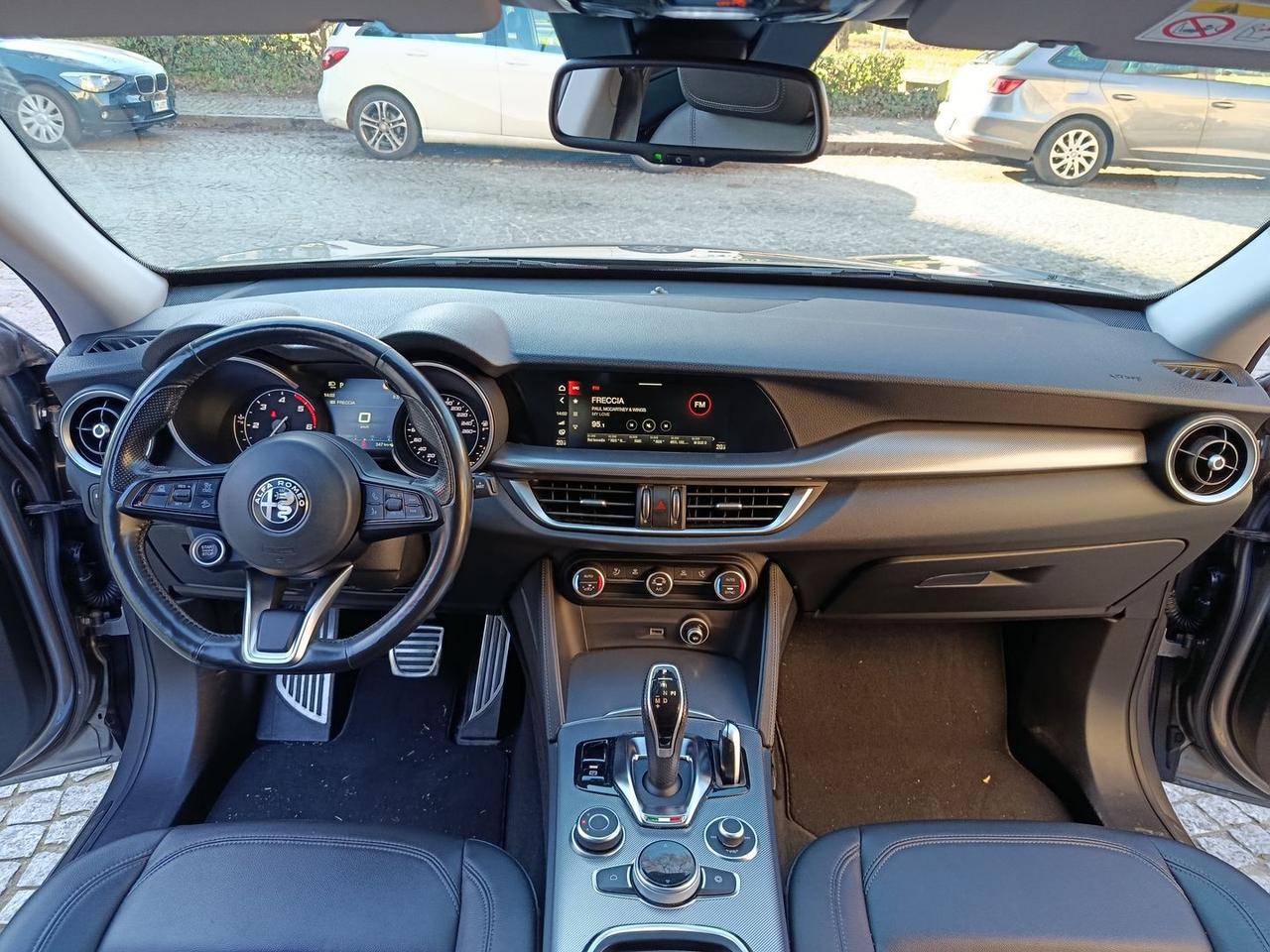 Alfa Romeo Stelvio Sprint 2.2 #8429