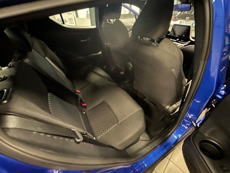 Toyota C-HR C-HR 1.8 Hybrid E-CVT Active