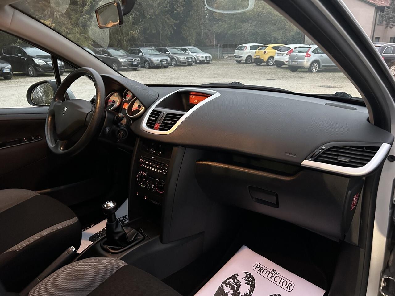 PEUGEOT 207 1.4 75CV OK NEOPATENTATI