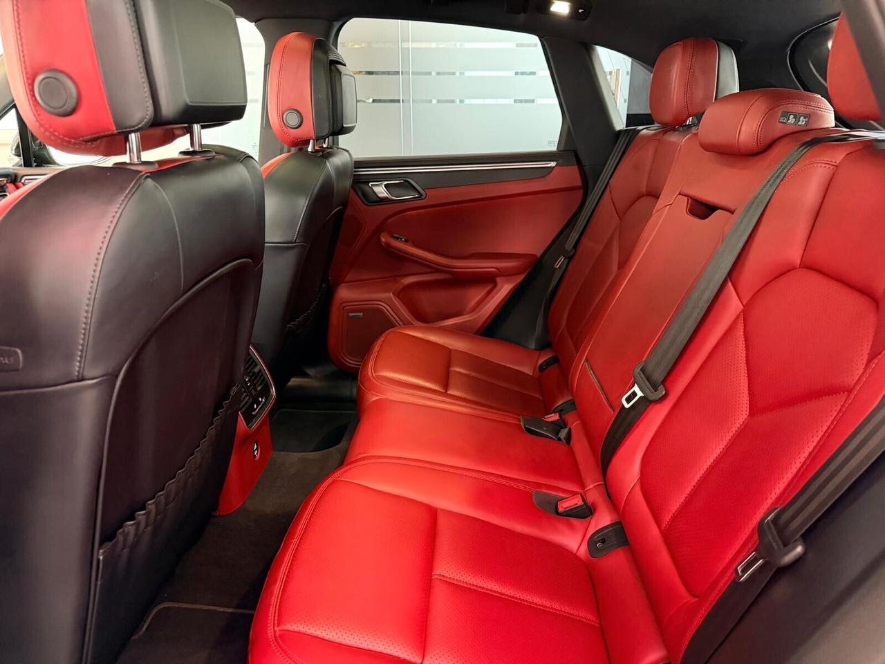 Porsche Macan 2.0 T
