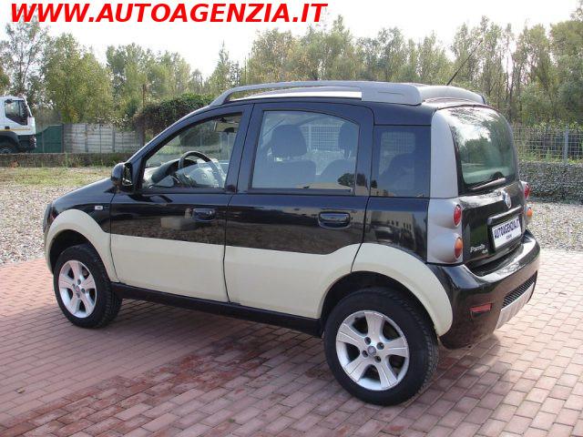 FIAT Panda 1.3 MJT 16V 4x4 Cross TASTO ELD