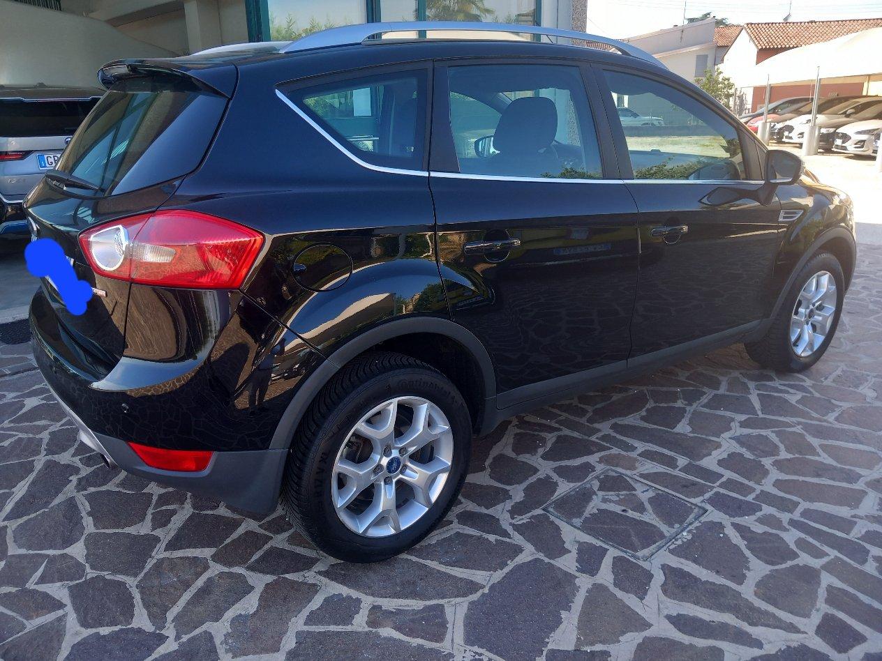 Ford Kuga 2.0 tdci Titanium 4wd 136cv dpf