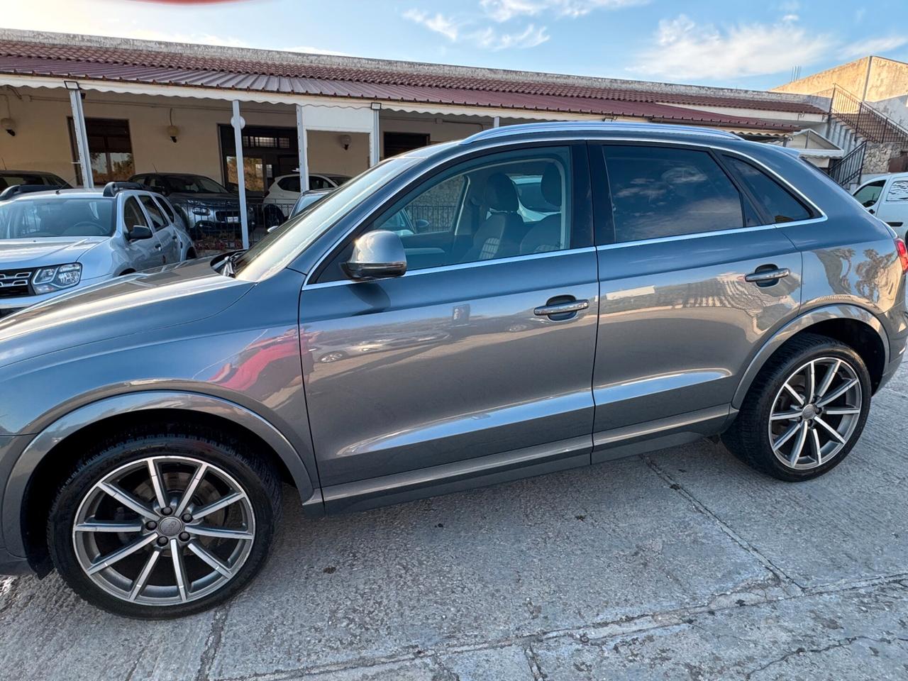 Audi Q3 2.0 TDI 150 CV quattro S tronic Sport .Tagliandi certificati Audi