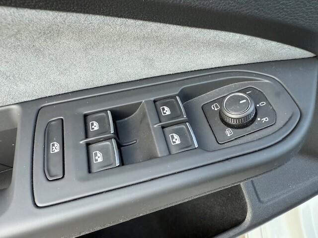 Volkswagen Golf 2.0 TSI R 4Motion